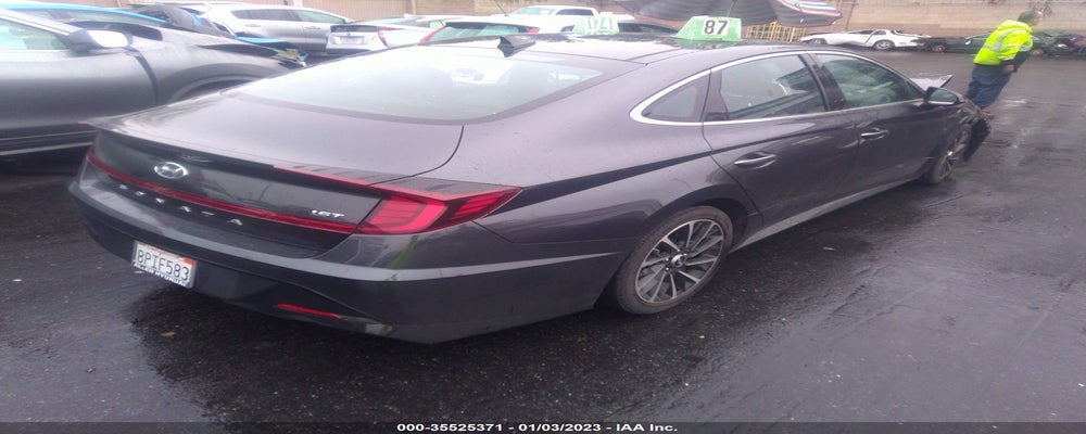 5NPEJ4J27LH017461 2020 HYUNDAI SONATA photo no. 4