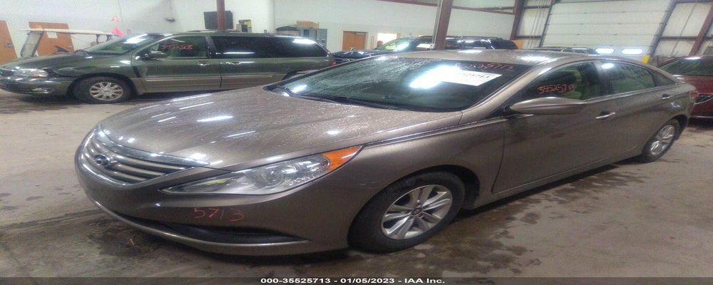 5NPEB4AC2EH914227 2014 HYUNDAI SONATA photo no. 2