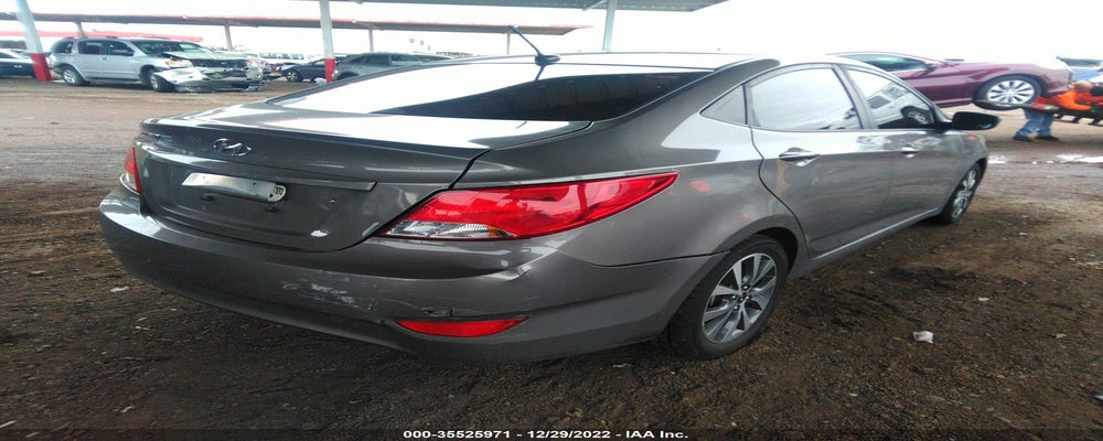 KMHCT4AE9HU377500 2017 HYUNDAI ACCENT photo no. 4
