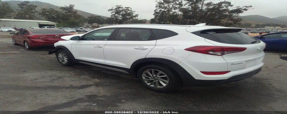 KM8J33A46JU779859 2018 HYUNDAI TUCSON photo no. 3