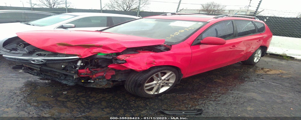 KMHDC8AE6BU126047 2011 HYUNDAI ELANTRA TOURING photo no. 2