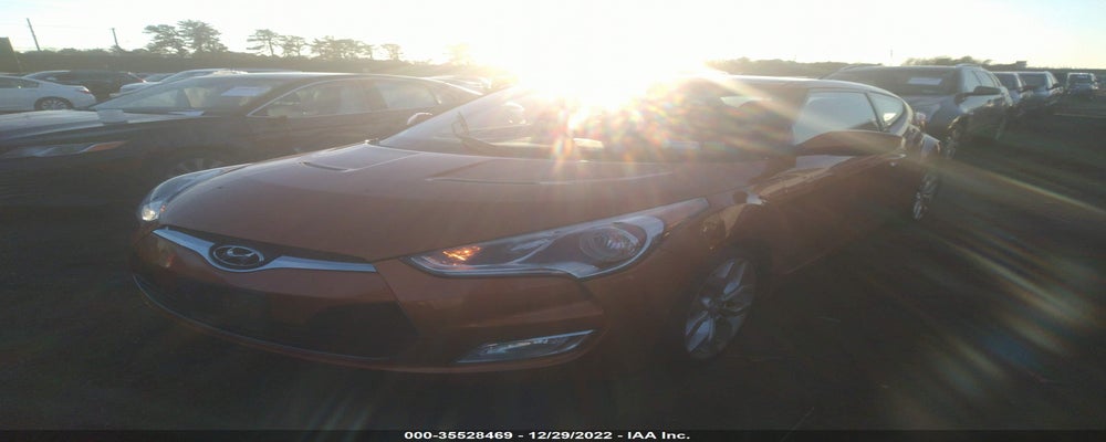 KMHTC6AD2DU134320 2013 HYUNDAI VELOSTER photo no. 2