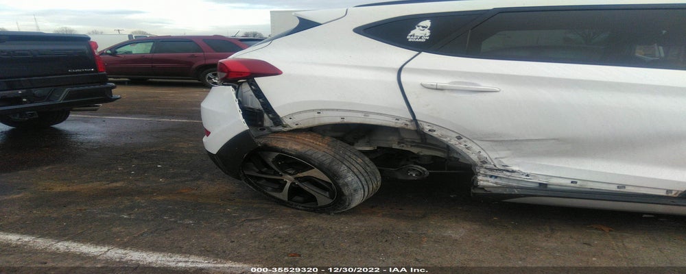 KM8J3CA2XJU751206 2018 HYUNDAI TUCSON photo no. 6