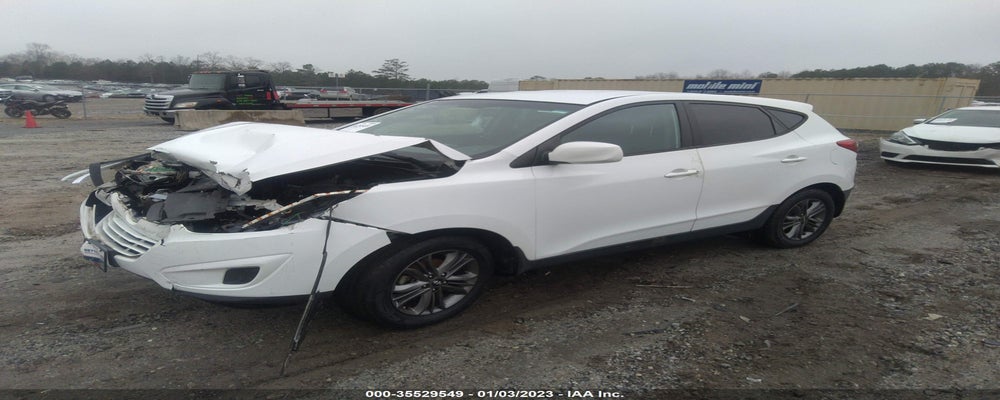 KM8JT3AF4FU008177 2015 HYUNDAI TUCSON photo no. 2