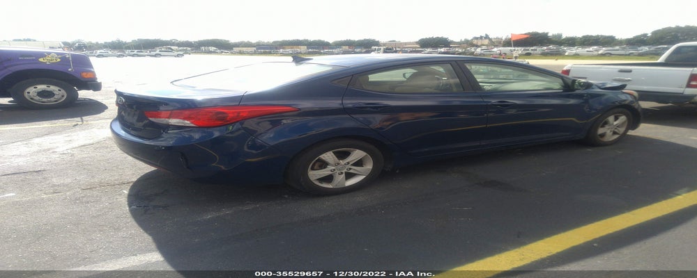 KMHDH4AE3DU560312 2013 HYUNDAI ELANTRA photo no. 4