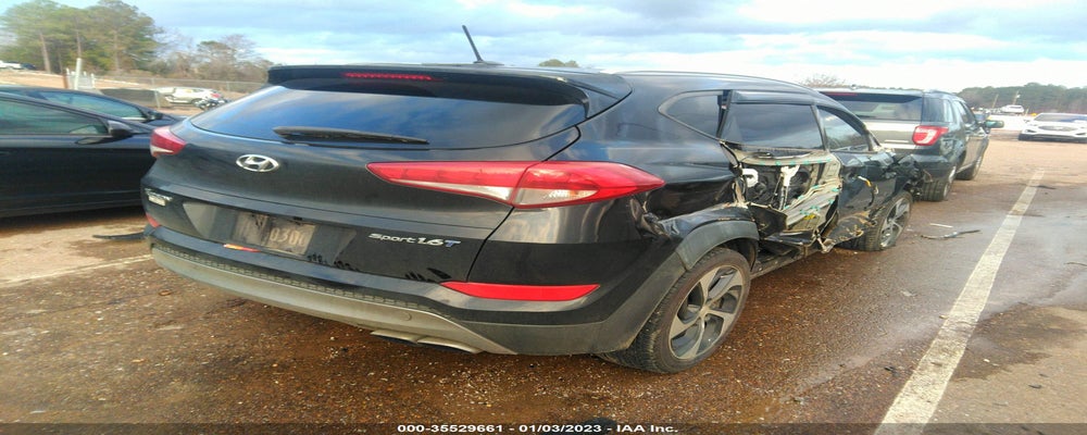 KM8J33A26HU447610 2017 HYUNDAI TUCSON photo no. 4