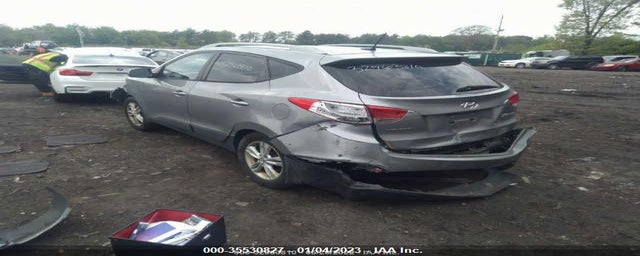 KM8JU3AC4BU243062 2011 HYUNDAI TUCSON photo no. 3