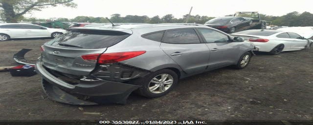 KM8JU3AC4BU243062 2011 HYUNDAI TUCSON photo no. 4