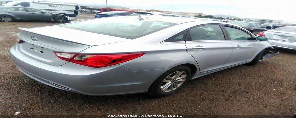 5NPEB4AC3DH792590 2013 HYUNDAI SONATA photo no. 4