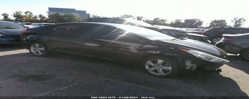 5NPDH4AE3DH443697 2013 HYUNDAI ELANTRA photo no. 3