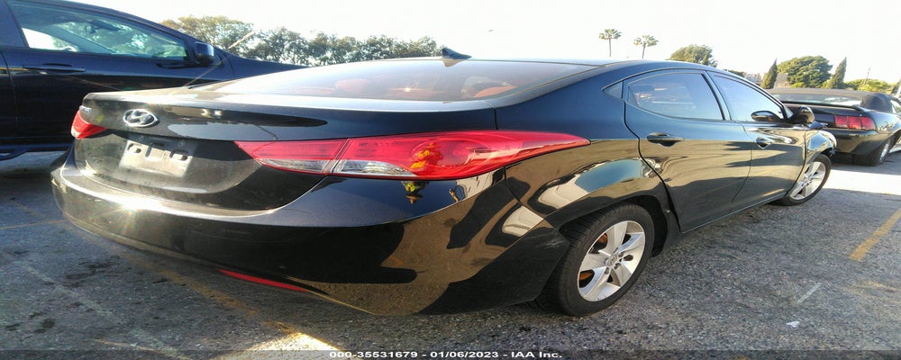 5NPDH4AE3DH443697 2013 HYUNDAI ELANTRA photo no. 4