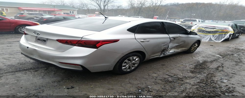 3KPC24A31JE033170 2018 HYUNDAI ACCENT photo no. 4