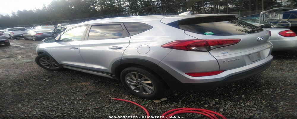 KM8J3CA41JU671911 2018 HYUNDAI TUCSON photo no. 3