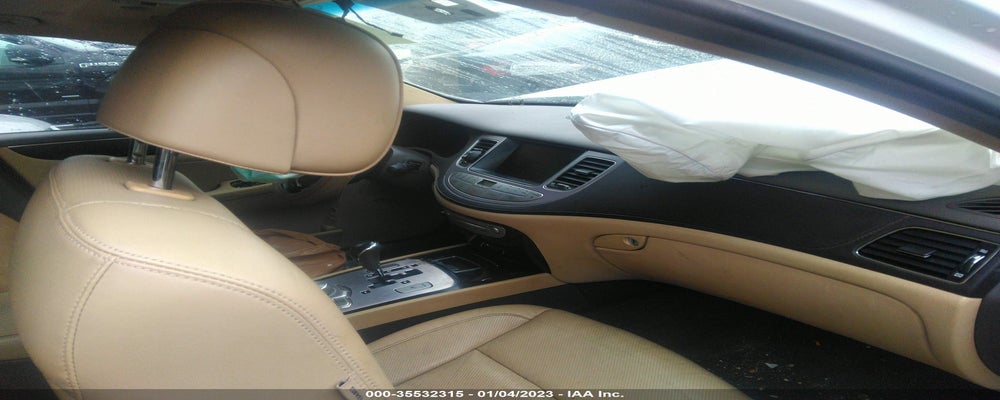 KMHGC4DF4BU123805 2011 HYUNDAI GENESIS photo no. 5