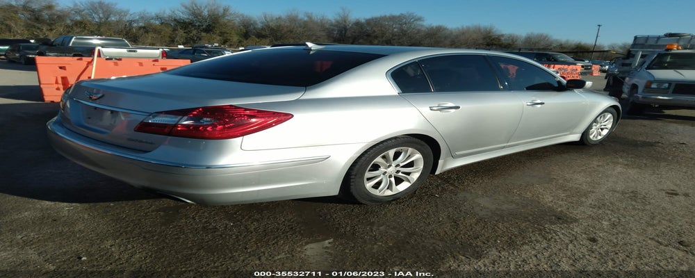 KMHGC4DD0DU243263 2013 HYUNDAI GENESIS photo no. 4