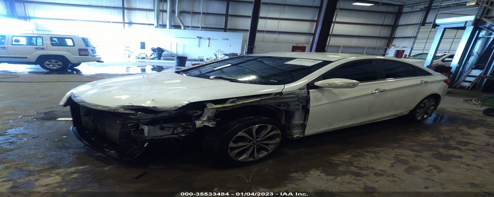 5NPEC4AC8EH925259 2014 HYUNDAI SONATA photo no. 2