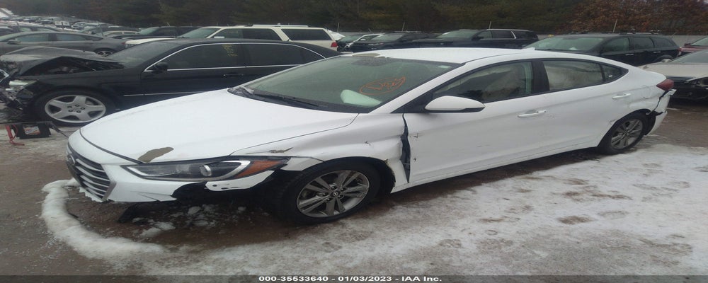 5NPD84LF9JH215480 2018 HYUNDAI ELANTRA photo no. 2