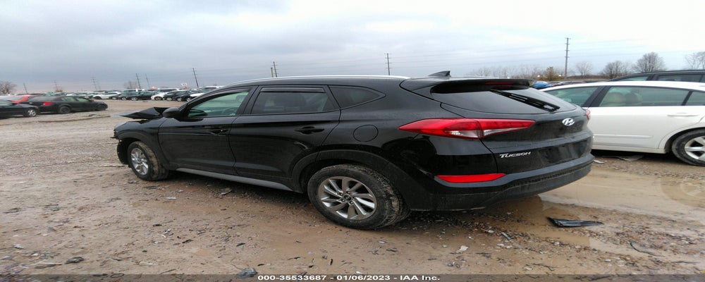 KM8J3CA4XJU669588 2018 HYUNDAI TUCSON photo no. 3
