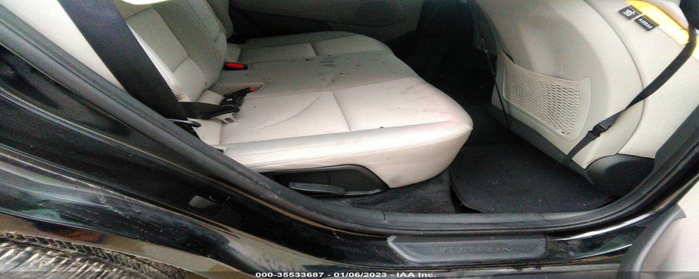 KM8J3CA4XJU669588 2018 HYUNDAI TUCSON photo no. 8