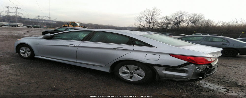 5NPEB4AC3EH817652 2014 HYUNDAI SONATA photo no. 3