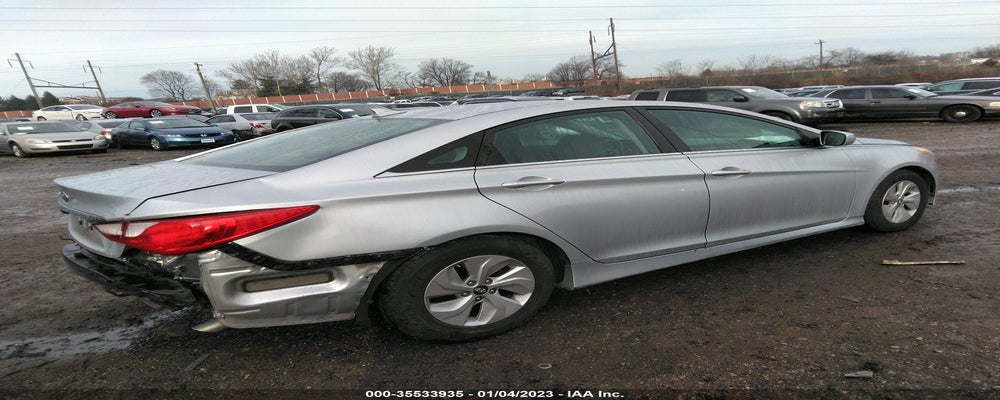 5NPEB4AC3EH817652 2014 HYUNDAI SONATA photo no. 4