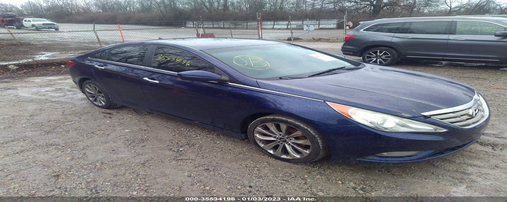 5NPEC4AC0BH022034 2011 HYUNDAI SONATA photo no. 10
