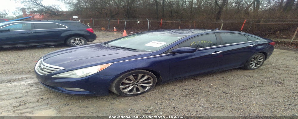5NPEC4AC0BH022034 2011 HYUNDAI SONATA photo no. 2