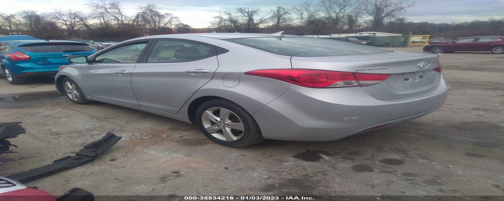 5NPDH4AE1DH299390 2013 HYUNDAI ELANTRA photo no. 3