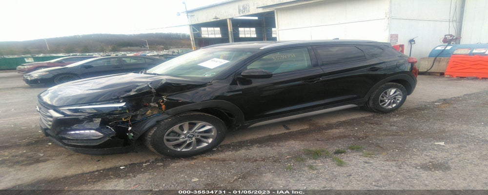 KM8J3CA46JU662833 2018 HYUNDAI TUCSON photo no. 2
