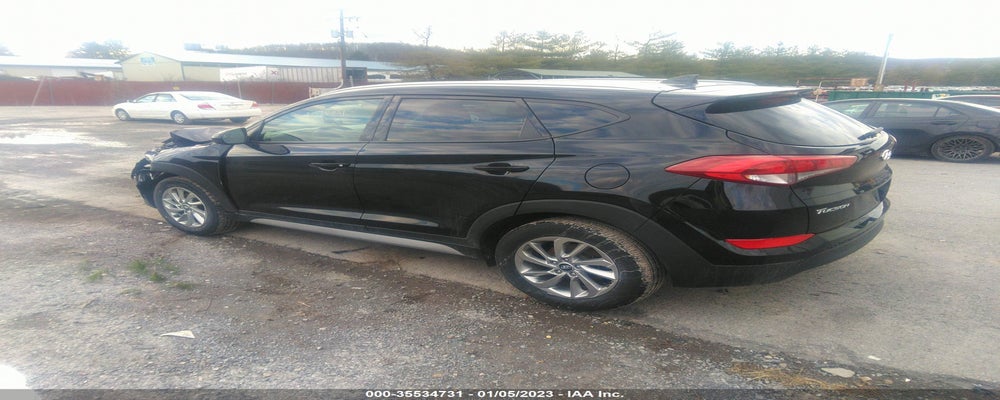 KM8J3CA46JU662833 2018 HYUNDAI TUCSON photo no. 3