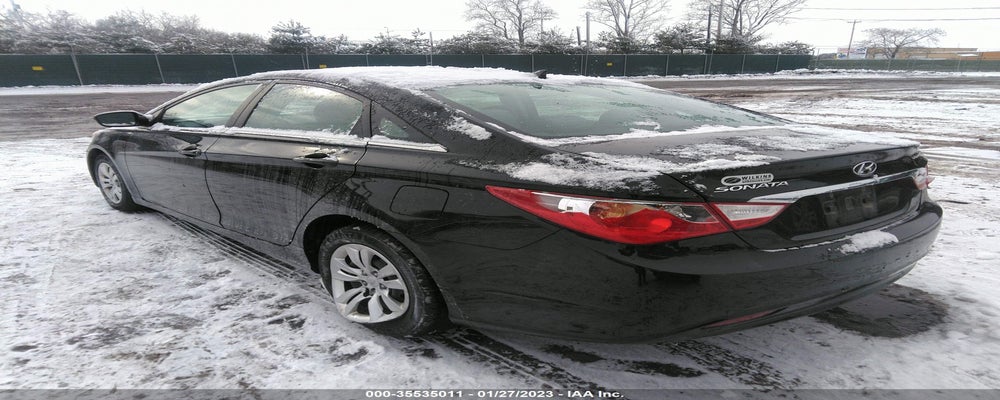 5NPEB4ACXBH249525 2011 HYUNDAI SONATA photo no. 3