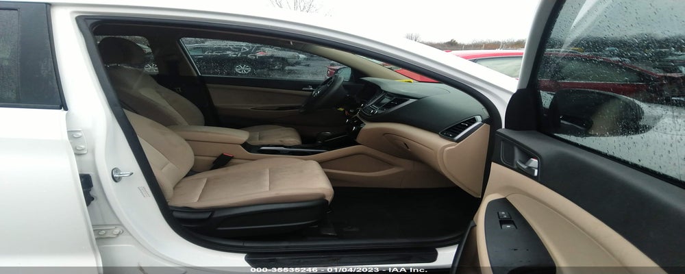 KM8J23A41HU274485 2017 HYUNDAI TUCSON photo no. 5