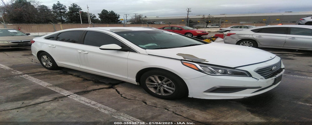 5NPE24AF3HH527393 2017 HYUNDAI SONATA photo no. 1