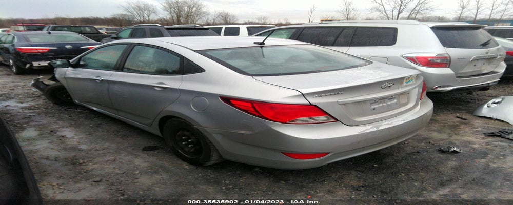 KMHCT4AE2FU824939 2015 HYUNDAI ACCENT photo no. 3