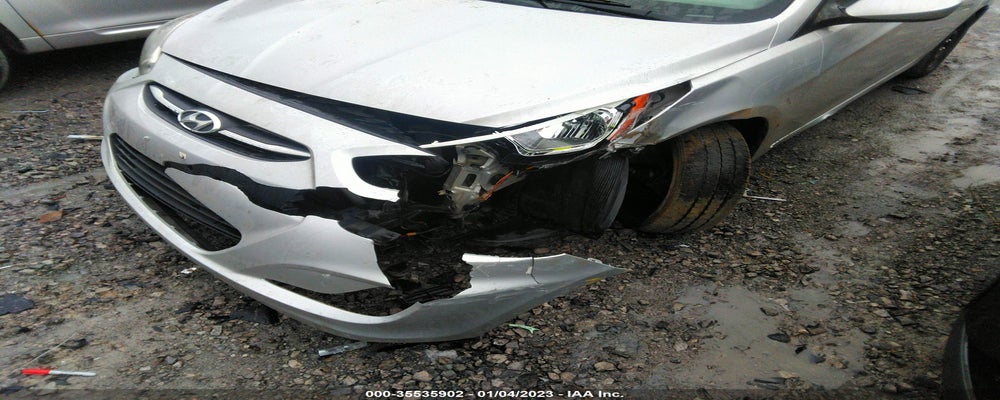 KMHCT4AE2FU824939 2015 HYUNDAI ACCENT photo no. 6