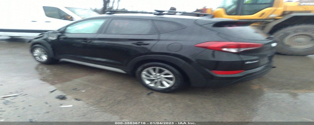 KM8J33A40JU708463 2018 HYUNDAI TUCSON photo no. 3