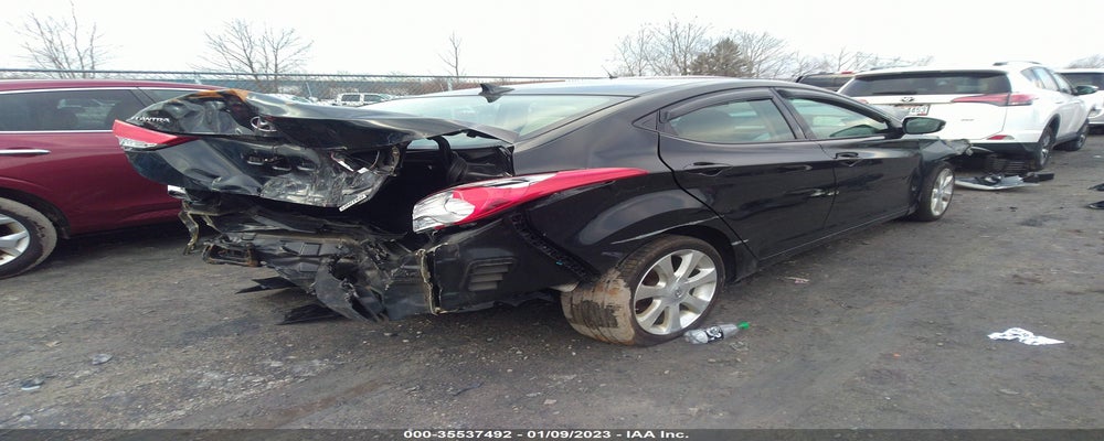 5NPDH4AE6DH407583 2013 HYUNDAI ELANTRA photo no. 4