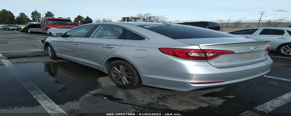 5NPE24AF8FH015061 2015 HYUNDAI SONATA photo no. 3