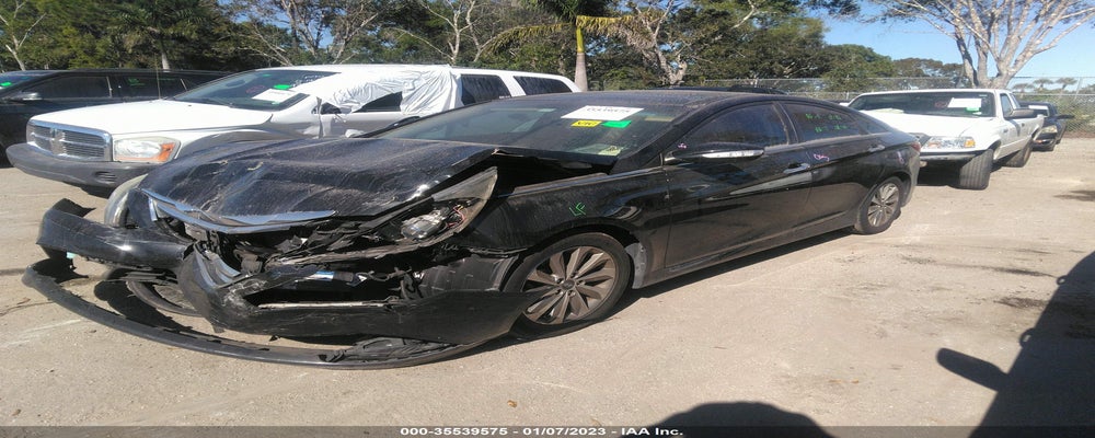 5NPEC4AC3EH840152 2014 HYUNDAI SONATA photo no. 2