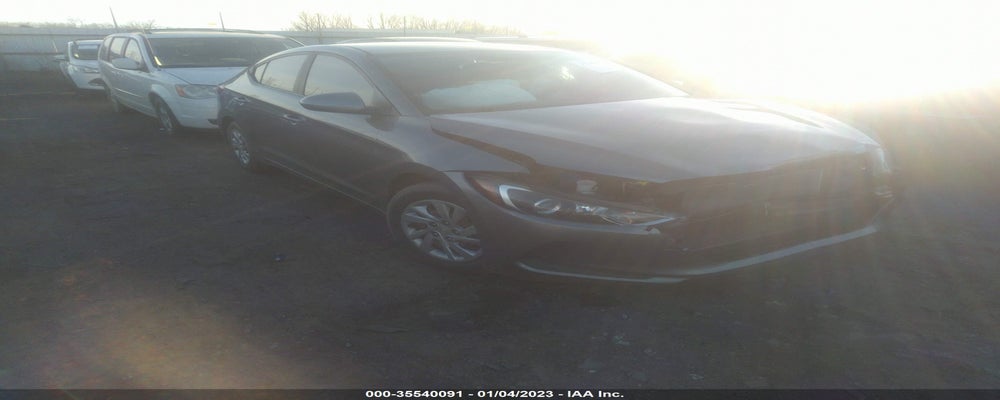 KMHD74LF9JU451793 2018 HYUNDAI ELANTRA photo no. 2