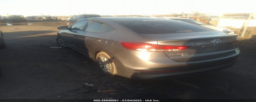 KMHD74LF9JU451793 2018 HYUNDAI ELANTRA photo no. 3