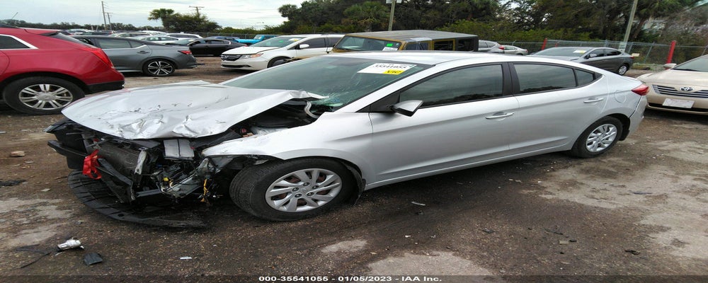 5NPD74LF3JH332457 2018 HYUNDAI ELANTRA photo no. 2
