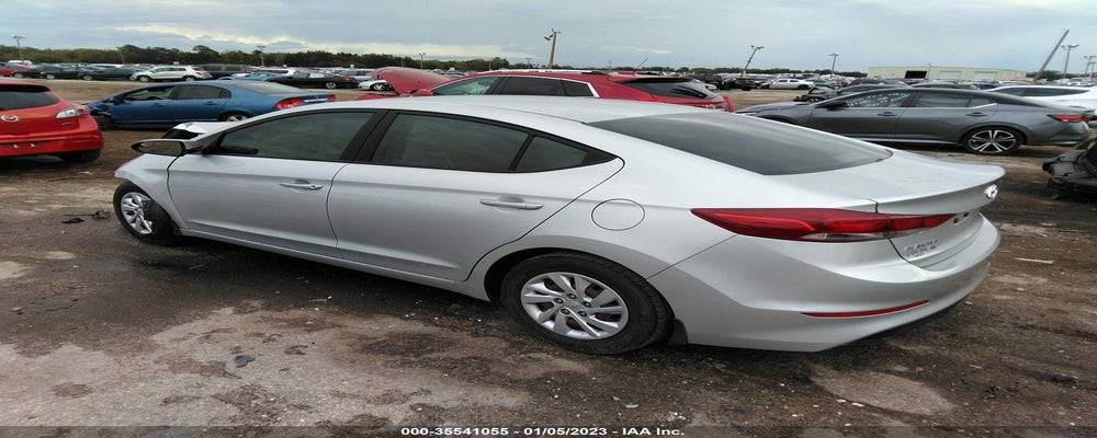 5NPD74LF3JH332457 2018 HYUNDAI ELANTRA photo no. 3