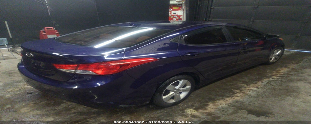 5NPDH4AE6DH377274 2013 HYUNDAI ELANTRA photo no. 4
