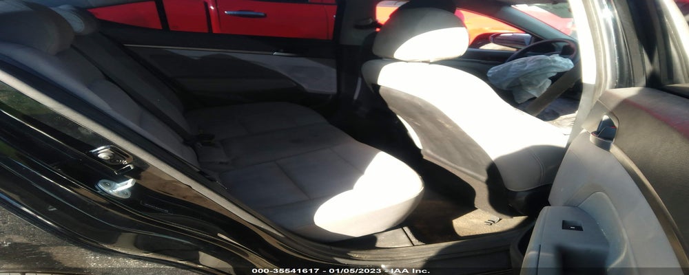 5NPD84LF4HH107388 2017 HYUNDAI ELANTRA photo no. 8