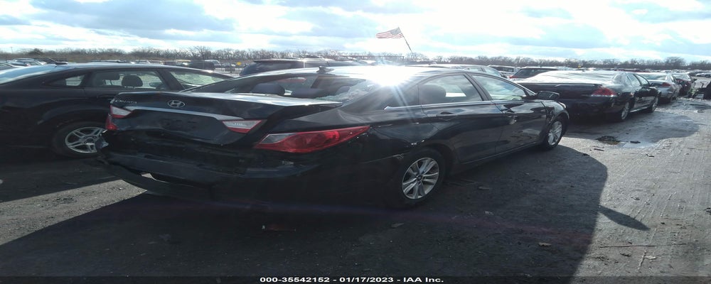 5NPEB4AC5DH794924 2013 HYUNDAI SONATA photo no. 4