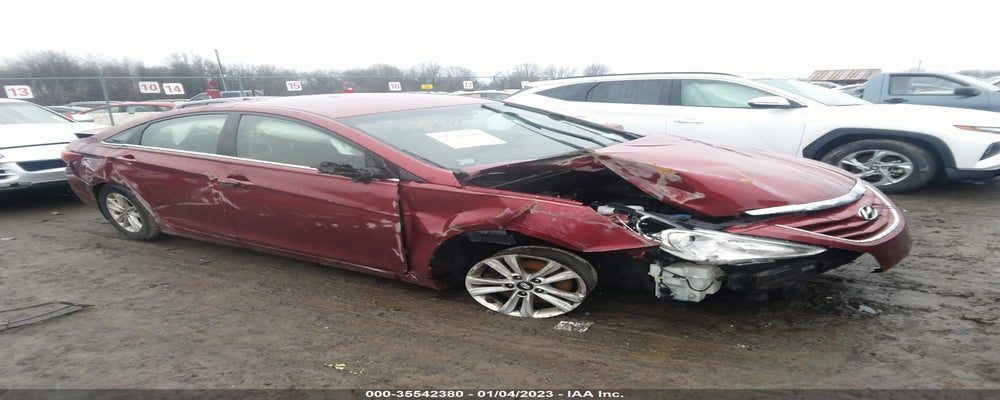 5NPEB4AC1CH351880 2012 HYUNDAI SONATA photo no. 4