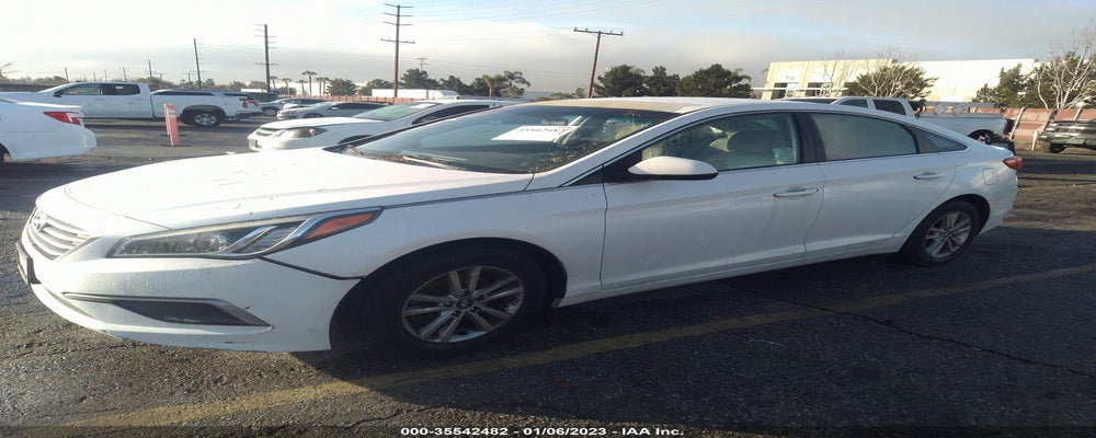 5NPE24AF3HH528639 2017 HYUNDAI SONATA photo no. 2