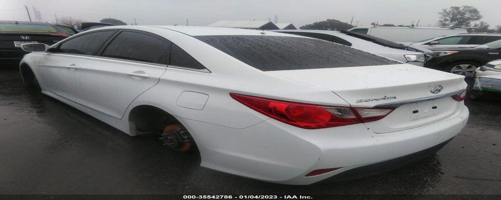 5NPEB4AC5EH880543 2014 HYUNDAI SONATA photo no. 3