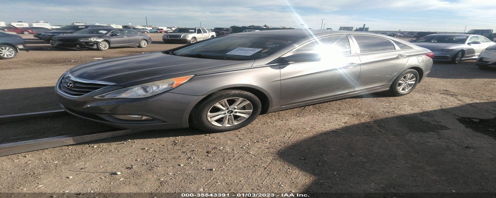 5NPEB4AC9DH545252 2013 HYUNDAI SONATA photo no. 2